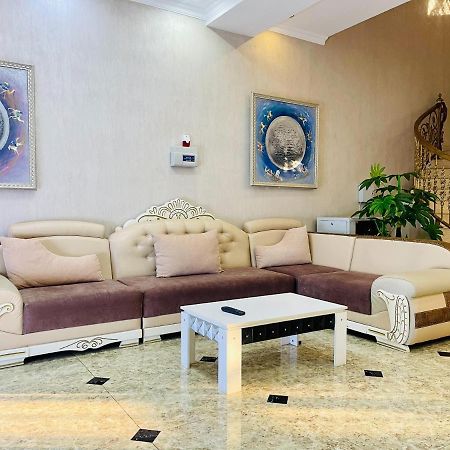 Достык Hotell Kyzylorda Exteriör bild