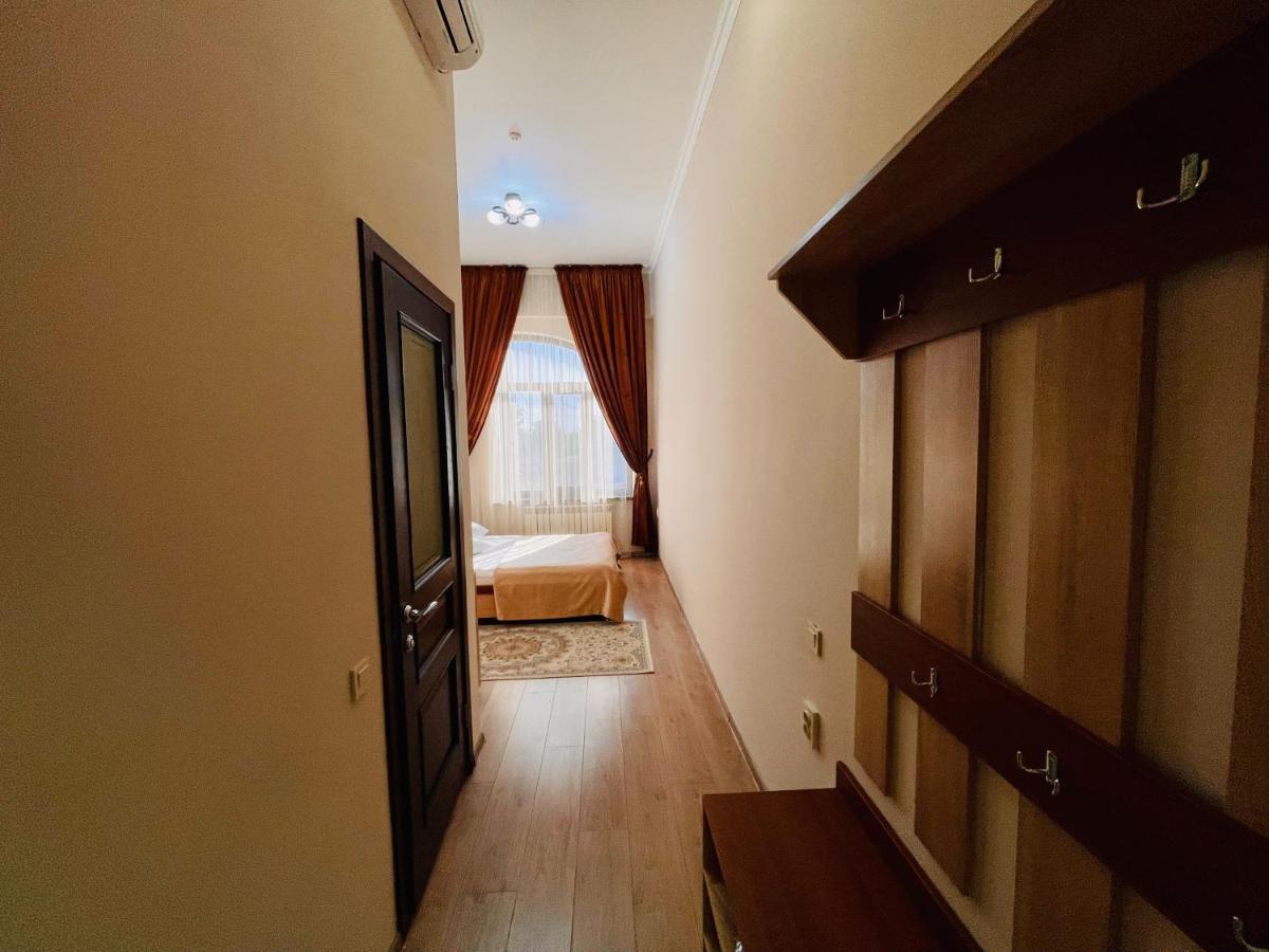 Достык Hotell Kyzylorda Exteriör bild